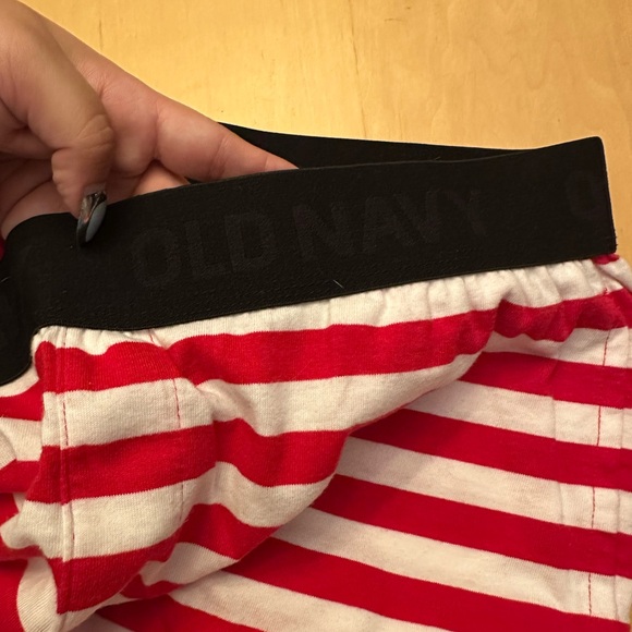 Old Navy - Red Stripe Patterned Jersey Pajama Set - Picture 13 of 13